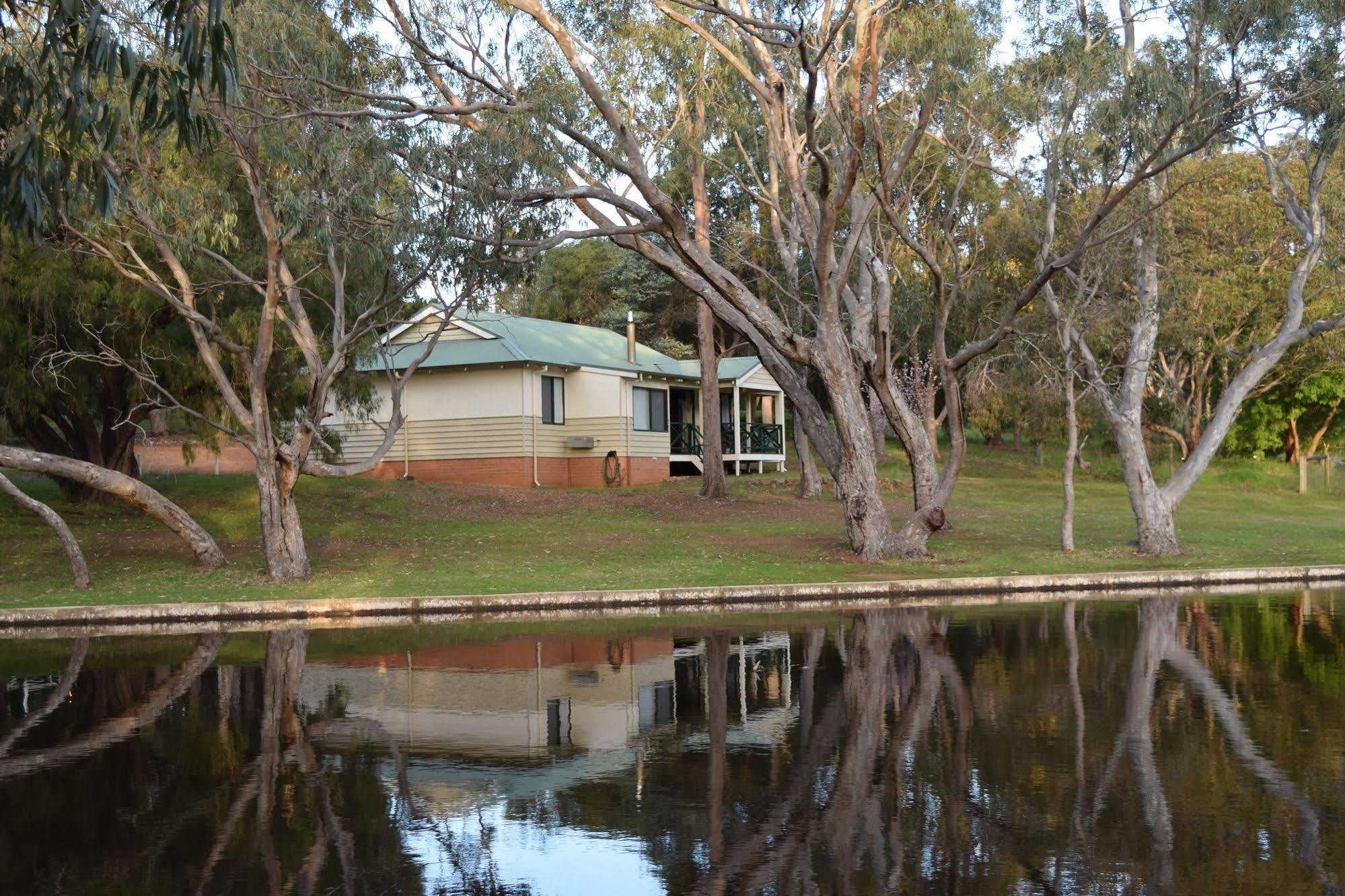 Bushy Lake Chalets Margaret River Εξωτερικό φωτογραφία